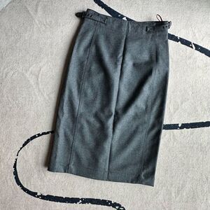 Prada Gray Virgin Wool Pencil Skirt Adjustable Waist Tabs Size 40 Italy‎ Made